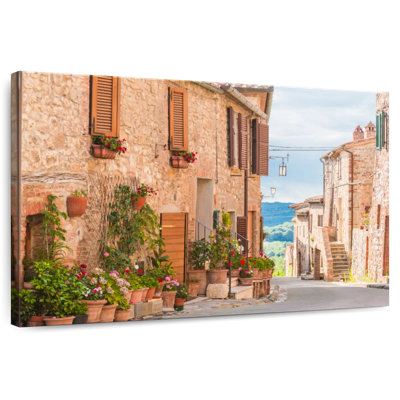 Vanna Medieval Tuscan Town