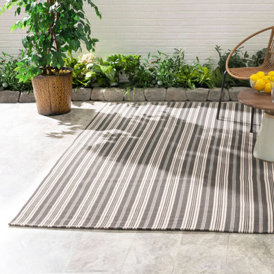Tapis intérieur / extérieur gris / ivoire Rish Ticking