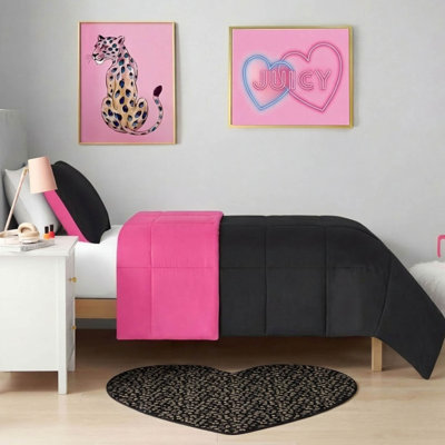 Juicy Couture Metallic Leopard Plush Rugs