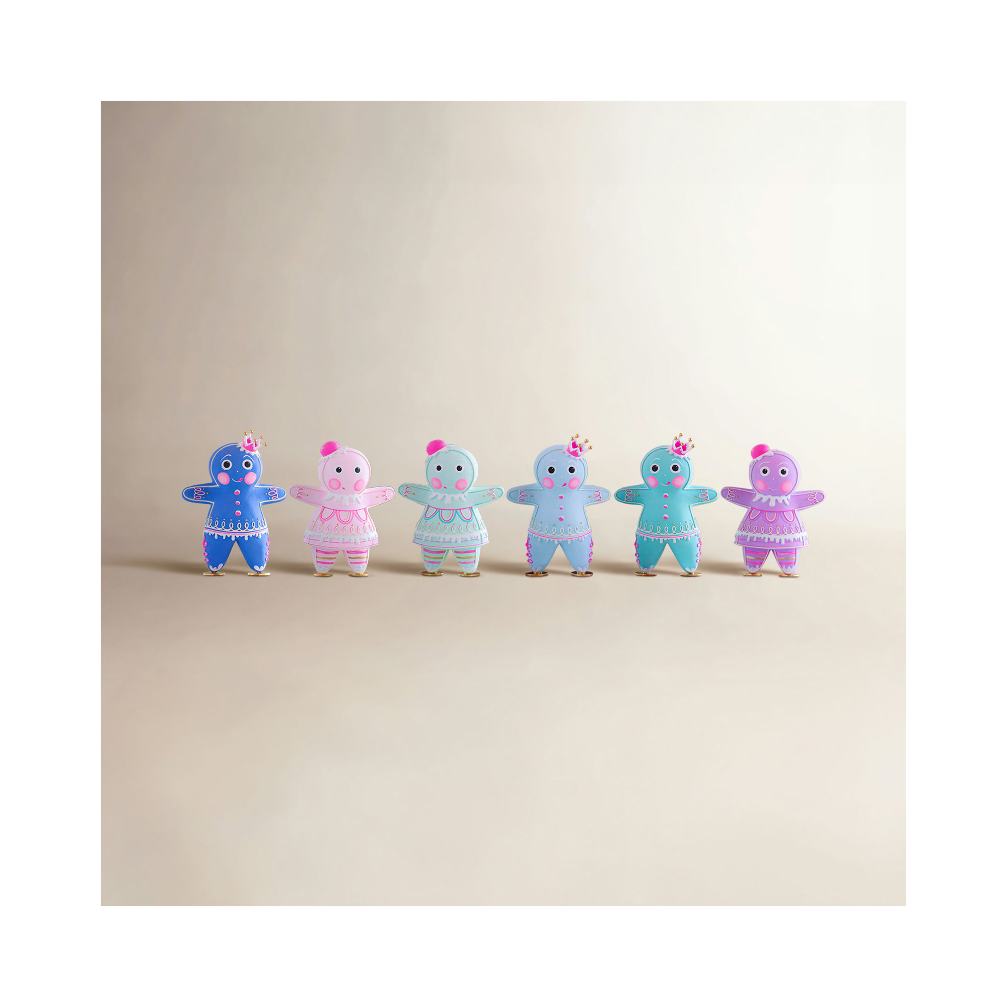 The Rainbow Gingers - Dippsy Tabletop Figure, Violet
