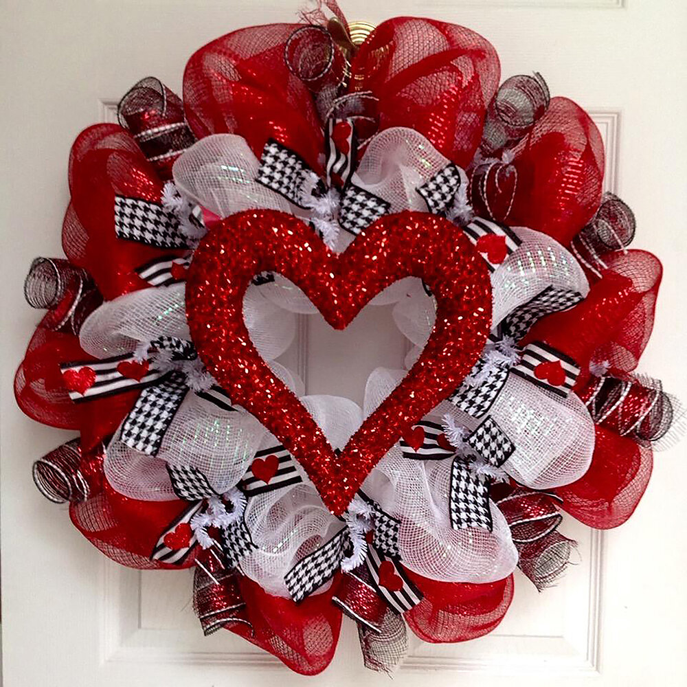 Fiesta Valentine Heart Wreath