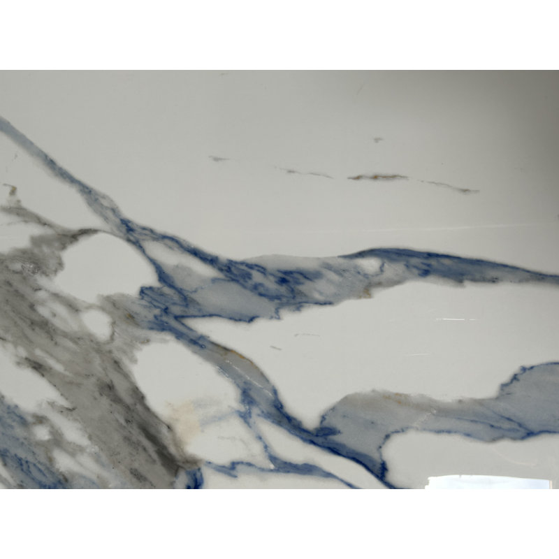 Carreau de mur et de sol en porcelaine 24 po x 48 po