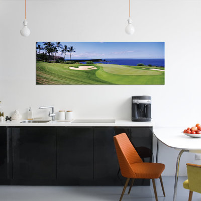 «Golf Course at the Oceanside, the Manele Golf Course, Lanai City, Hawaii, USA», reproduction de photo sur toile