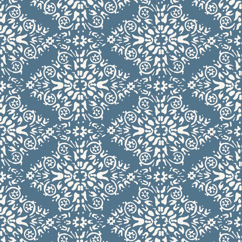 Carreau de papier peint damassé Lady L 10 pi x l 25 po Lady Charlotte Timbre, Bleu, sel, Peel & Stick, Autocollant