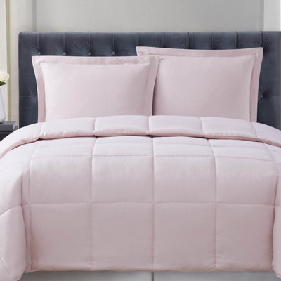 Everyday Polyester Baffle Box Stitch Comforter