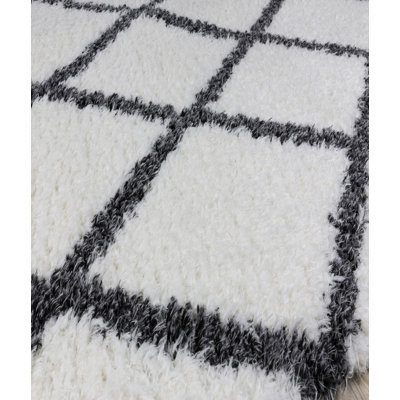 Marquavius Geometric Indoor Rug