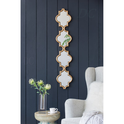 Miroir mural doré à quatre niveaux 9,5 x 1 x 47,2 po