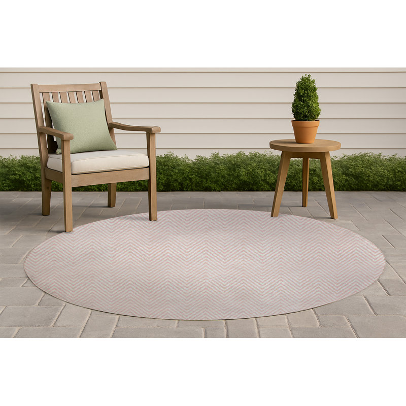 Chevron Groove Non-Slip Outdoor Rug, Round 5'