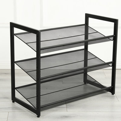 Étagère à chaussures à 3 niveaux en métal noir pour porte d'entrée et espaces restreints, étagères en maille large, 2 options d'inclinaison, embouts en caoutchouc antidérapants, installation simple et gain de place, rangement d'entrée avec hauteur sous plafond plus élevée