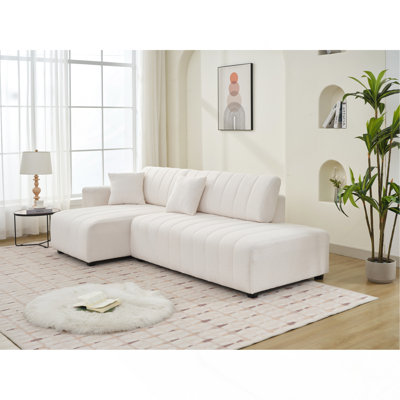ScPlush L - Shaped Tufted Corner Sofa with Decorative Pillows