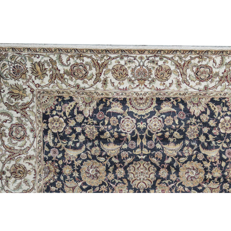 Tapis noir et crème noué à la main de haute qualité