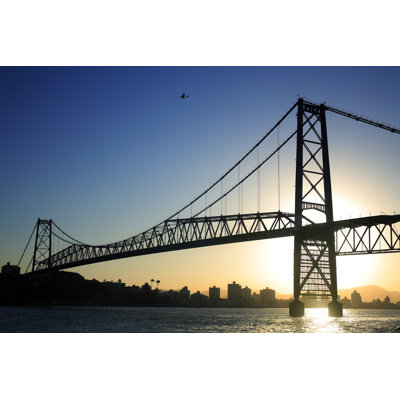 Grand pont suspendu
