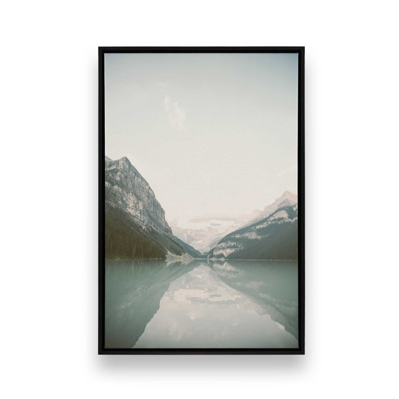 Calm Reflections, reproduction sur toile, H 12,75 po x l 8,75 po x P 1,75 po, Cadre flottant noir satiné