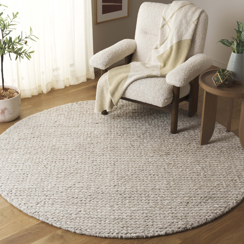 Jaydin Natura Hand Woven Wool/Viscose/Cotton Rug in Light Beige, Round 6'