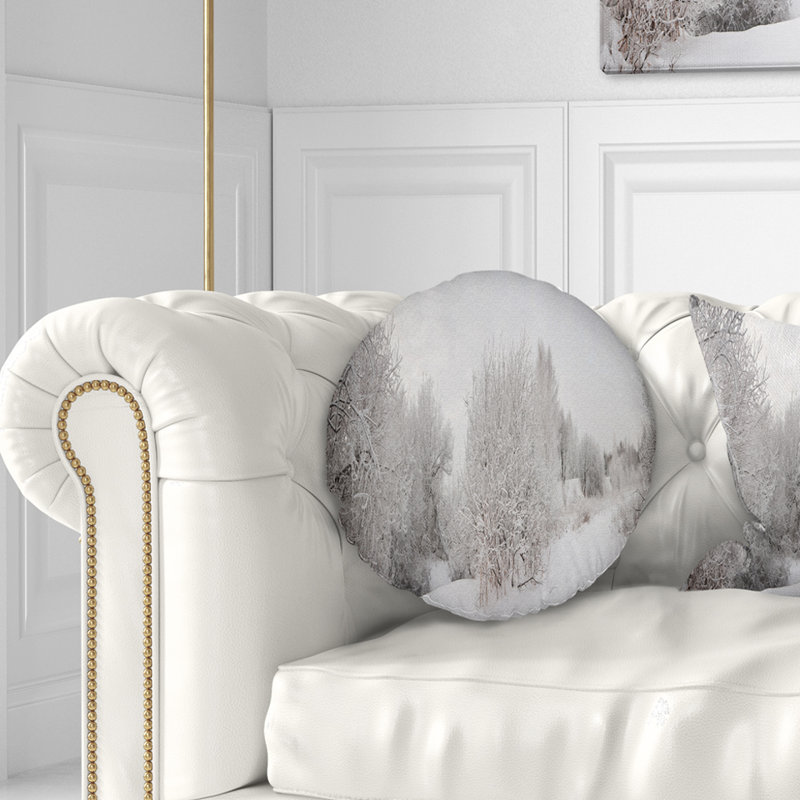 Coussin décoratif imprimé neige avec arbres givrés, 12 po x 20 po, Rectangulaire