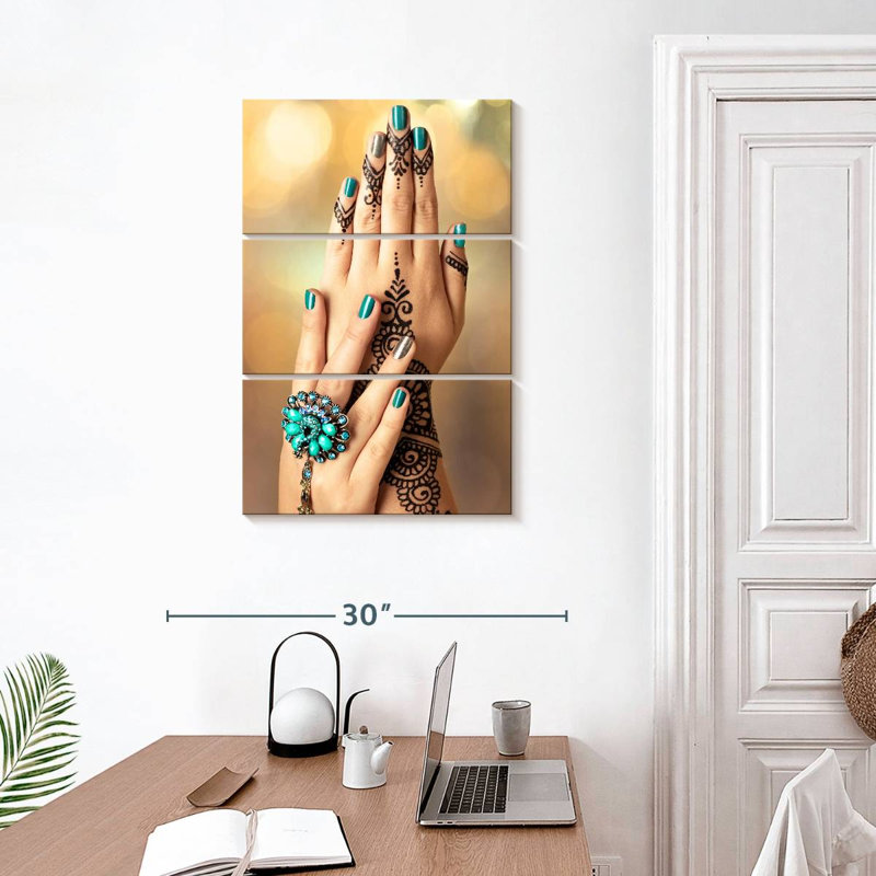 Clous de style tribal Shuttleworth, H 32 po x l 20 po