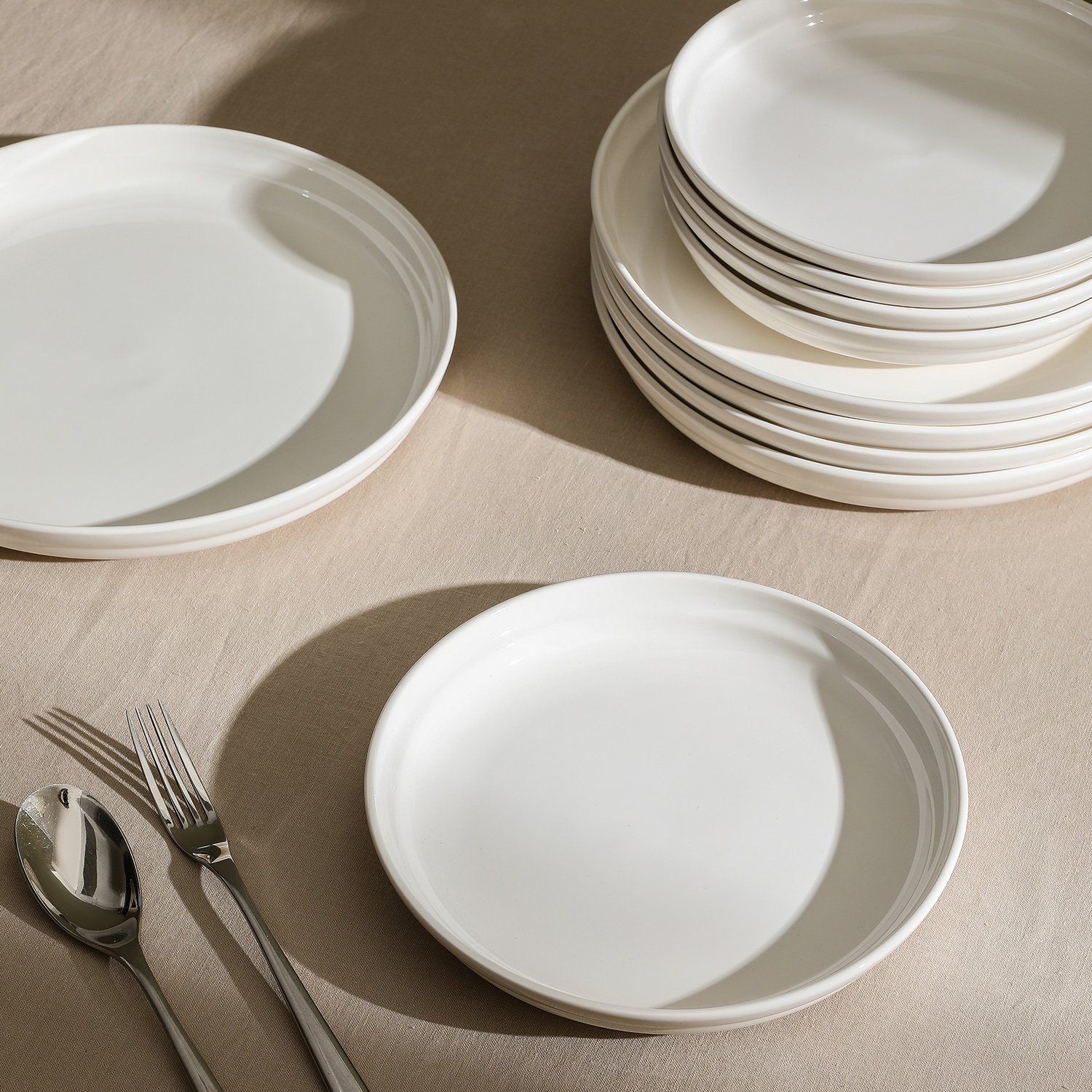 Virtuo 8" Porcelain Salad Plate