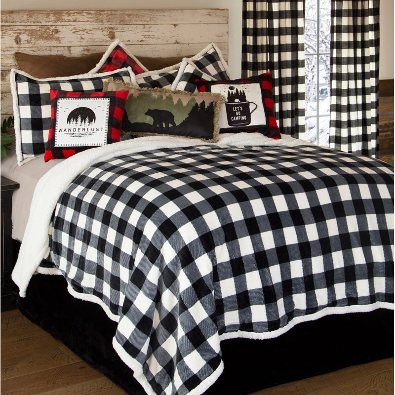 King Black and White Plaid Bedspread Set with Sherpa Back