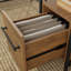 Bureau en L avec bureau de 1 pouce d'épaisseur (sans les tabourets)