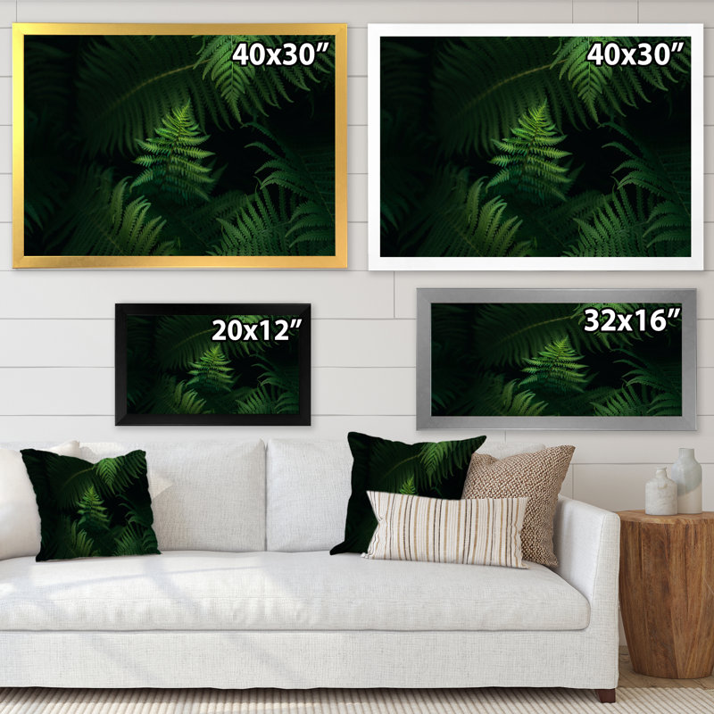 Vert feuillage tropical sur fond noir - peinture sur toile, Toile argentée avec cadre d'angle fermé, H 12 po x l 20 po