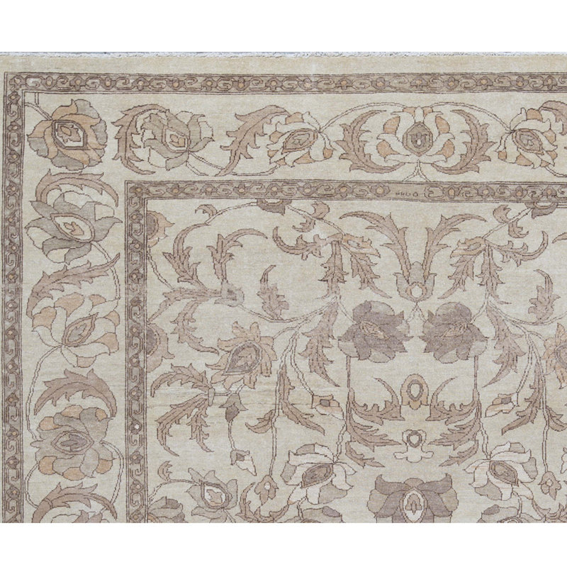 Hand-Knotted High-Quality Beige Area Rug