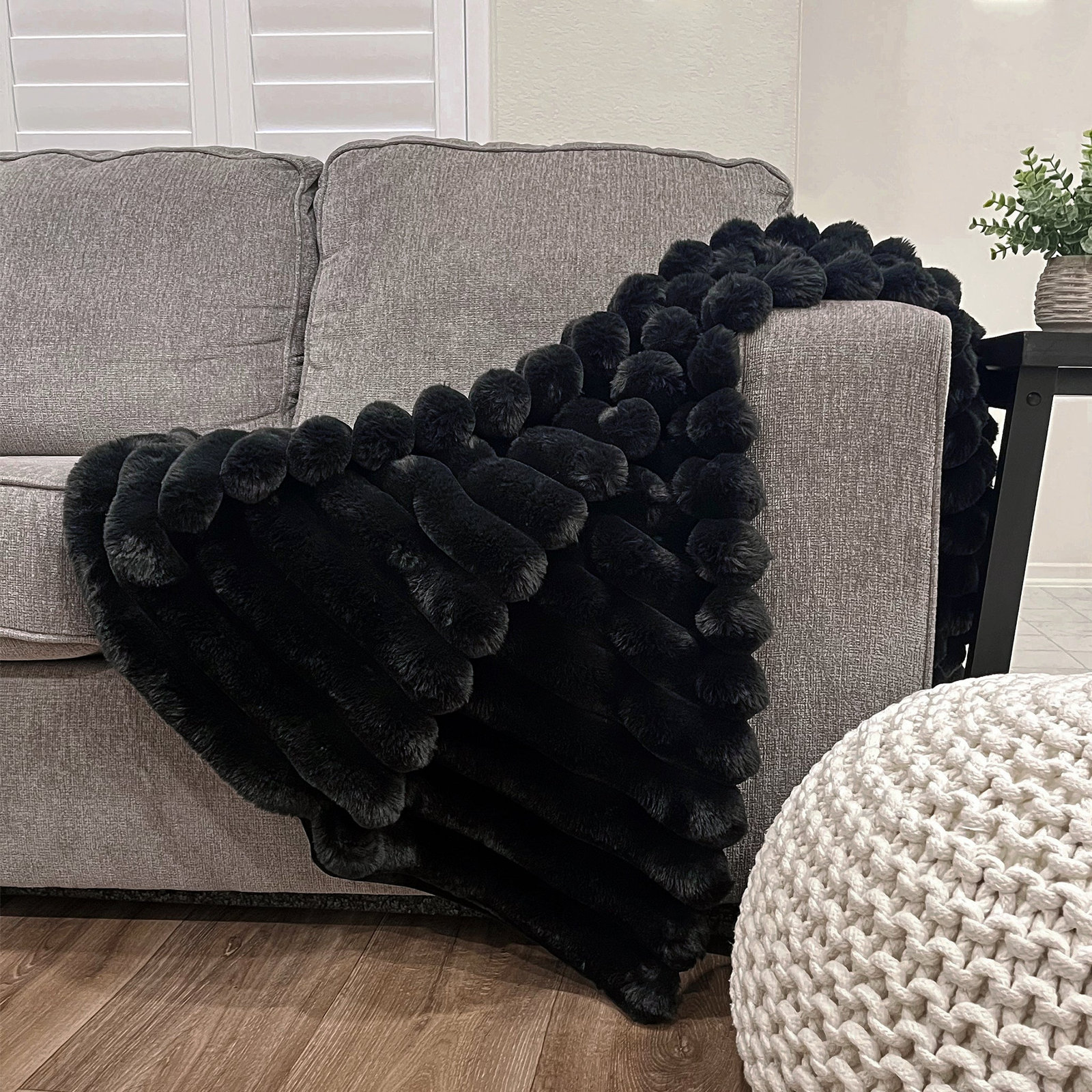 Mulliken Throw Blanket, Black
