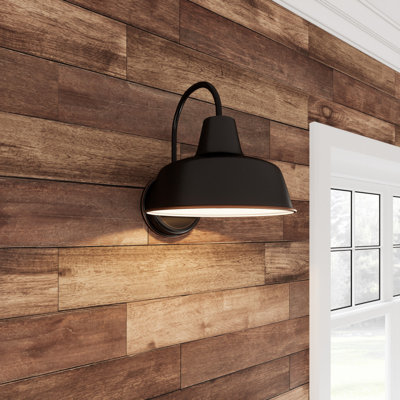 Luminaire de grange d'extérieur Jaklynn
