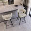 Ensemble de 2 tabourets de bar en lin blanc Rotation à 360 degrés, base. Matériau des serviettes, rembourrage confortable. Pour les bars, les tabourets 2 tabourets. Fonction pivotante, construction , Cafés, Îlots de cuisine. Assemblage