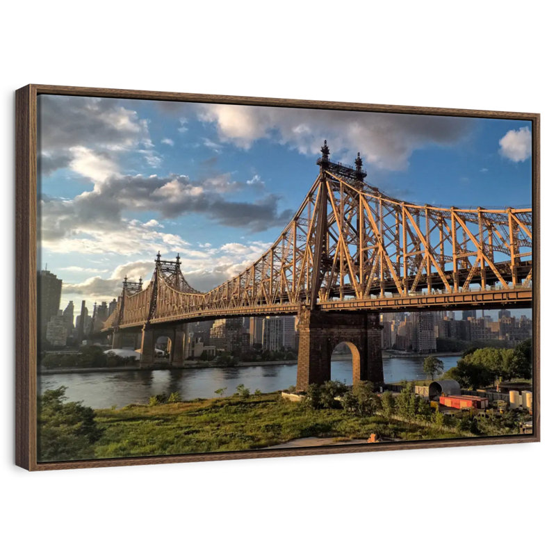 Pont de Queensboro, New York, 25 po x 17 po, Cadre flottant en noyer