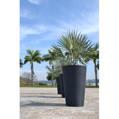 Pot à fleurs en plastique conique Jemima