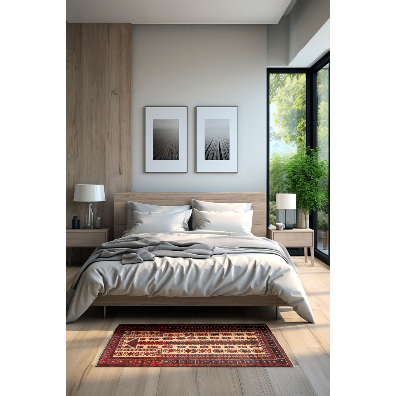 Tapis brun clair Teimani 2 pi 11 po x 5 pi 2 po