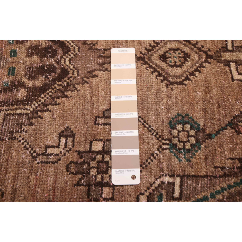 Tapis brun clair Antalya 2 pi 6 po x 9 pi 0 po