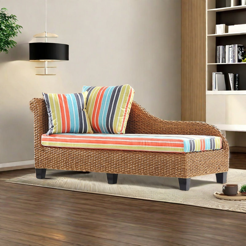 Chaise en rotin en bois massif Fashion, Orienté à gauche (vu de face)