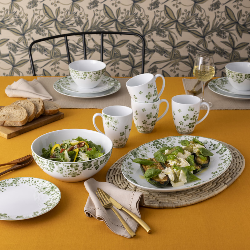 Blue and White Porcelain Floral 4-Piece Dinnerware Set