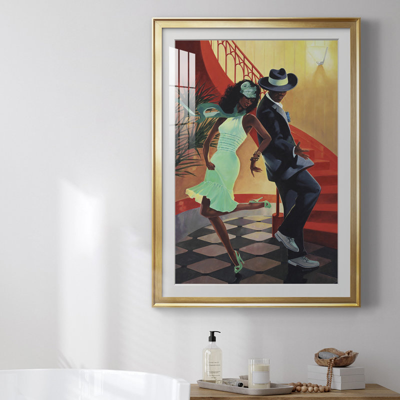 Night Out IV - reproduction de cadre photo, Cadre doré, H 42,5 po x l 30,5 po x P 1 po