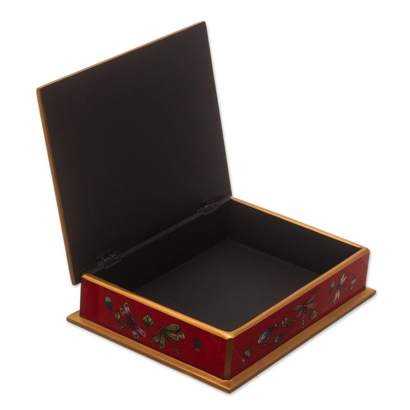 Demarlis Handmade Decorative Box, Red