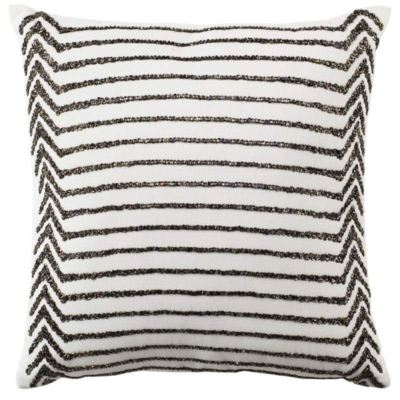 Coussin décoratif à rayures
