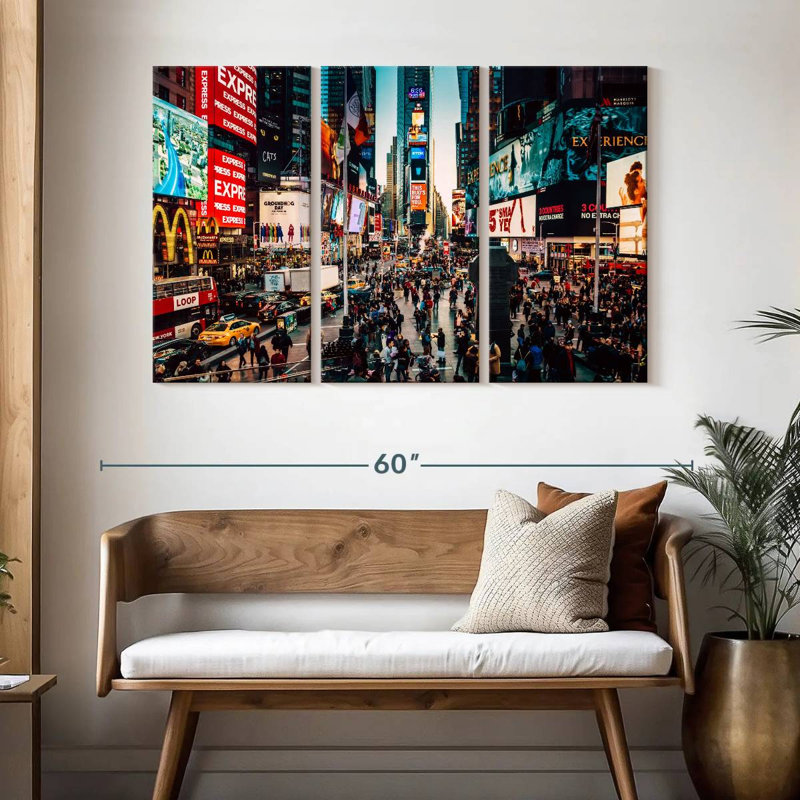 Sebbie Iconic Times Square, 32" H x 50" W