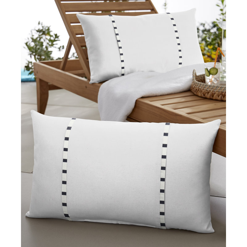 Coussin Keegan, 13 po x 20 po, Blanc