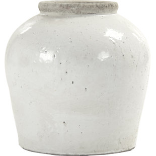 Vase de table en céramique blanche