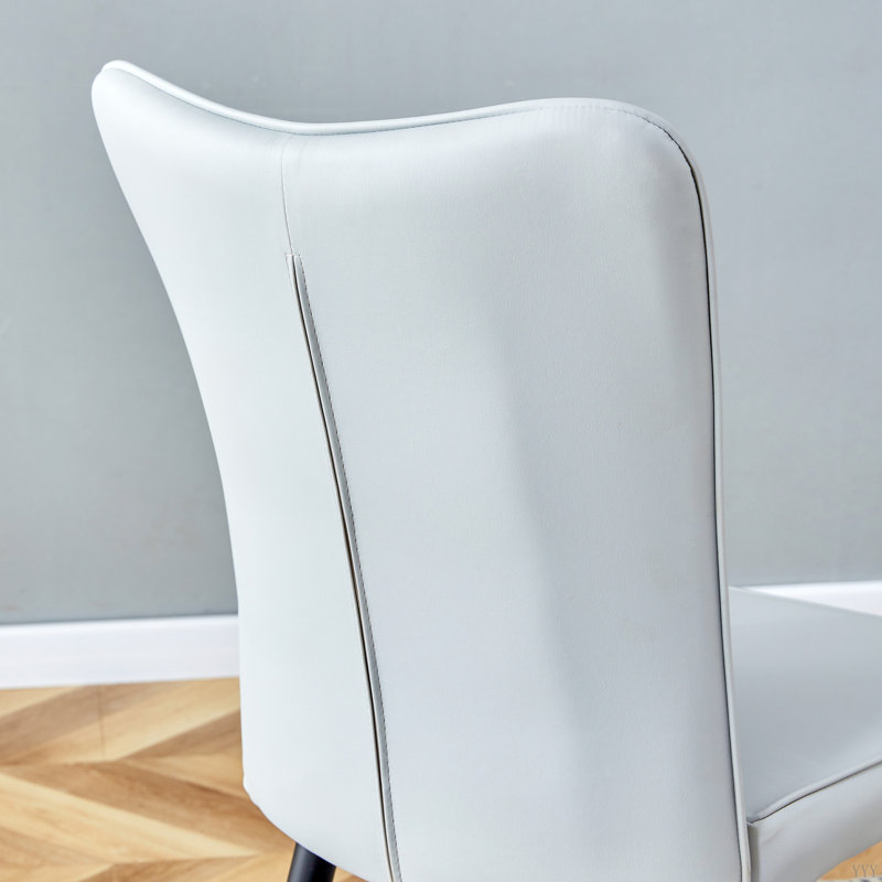 Ensemble de table et de chaises. Ensemble de salle à manger en MDF à motif de marbre moderne - 55 po x 31,4 po avec chaises en polyuréthane avec un motif à rayures verticales sur le dossier. Convient pour la cuisine, la salle à manger, etc.