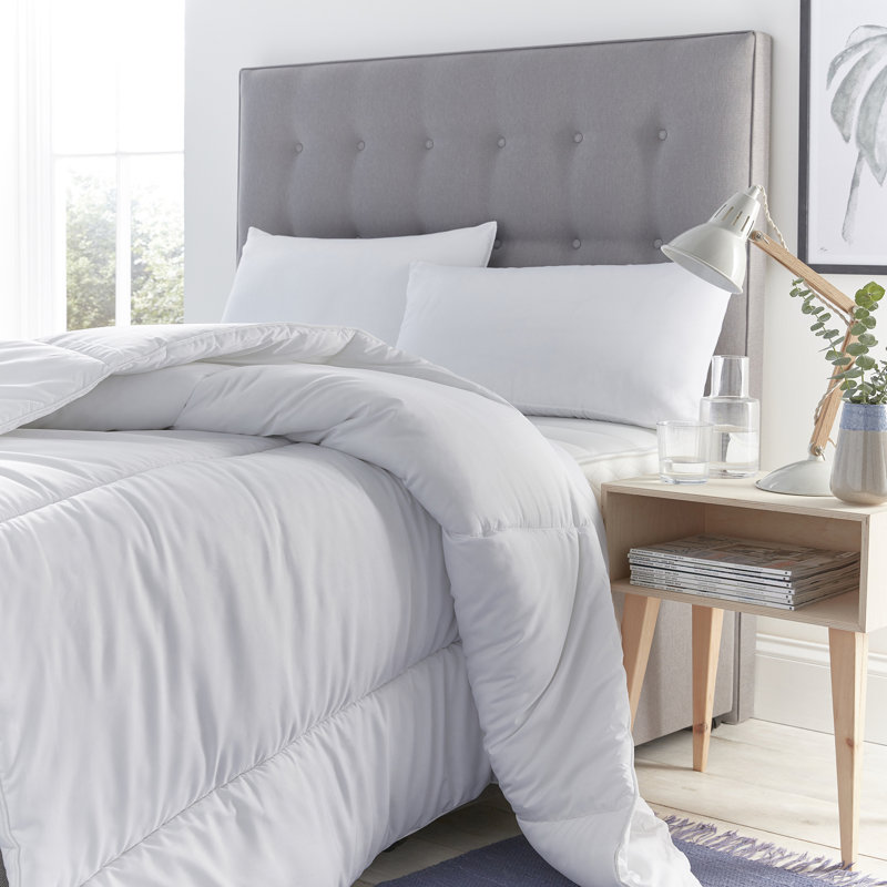 Silentnight Cooler Summer breathable 4.5Tog Duvet, King