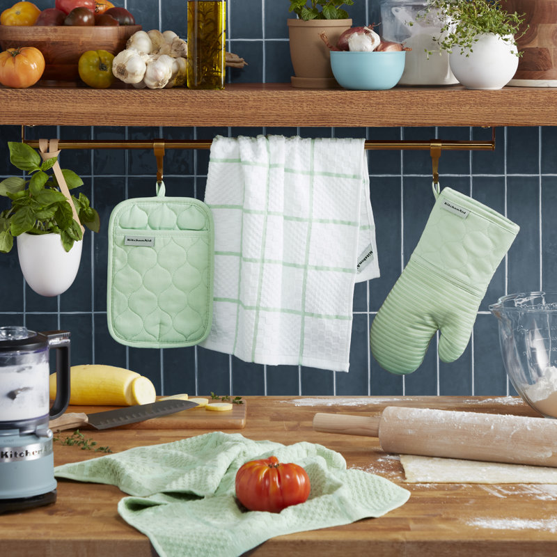KitchenAid Onion Quilt Kitchen Towel, Oven Mitt & Potholder Set 4-Pack, Pistachio