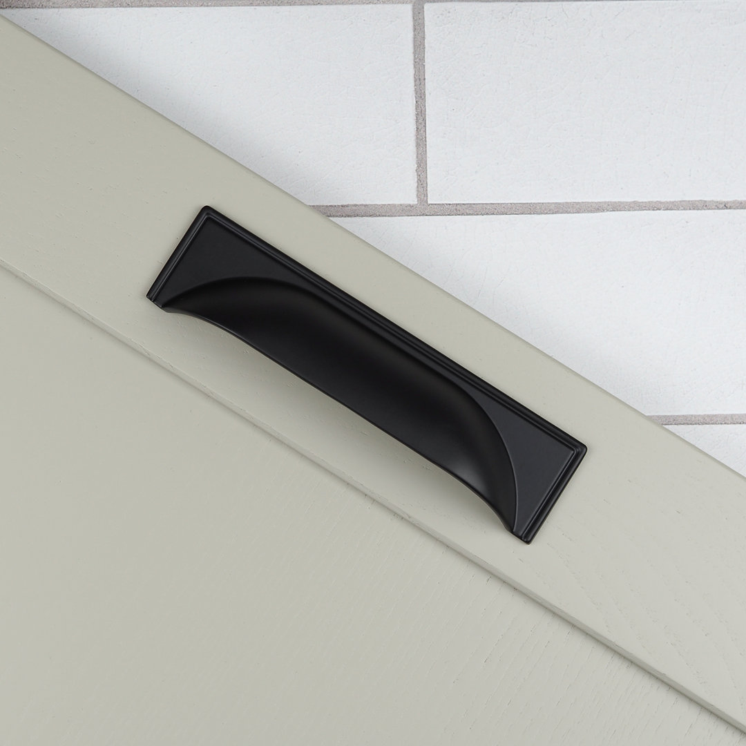 Matt Black Squared Cup Handles & Coordinating Knobs