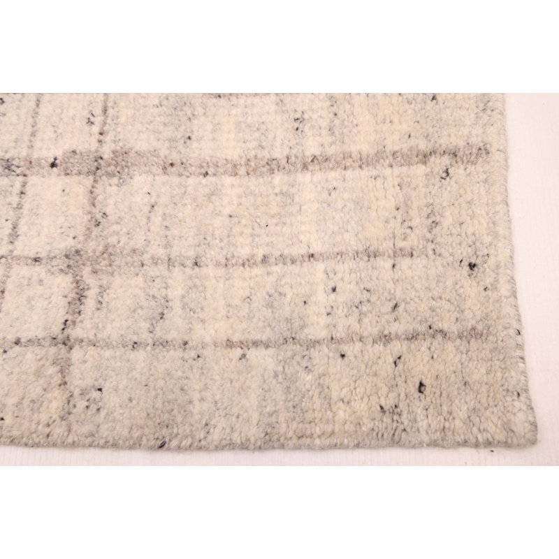 Tangier  Grey Rug 5'1" x 7'10"
