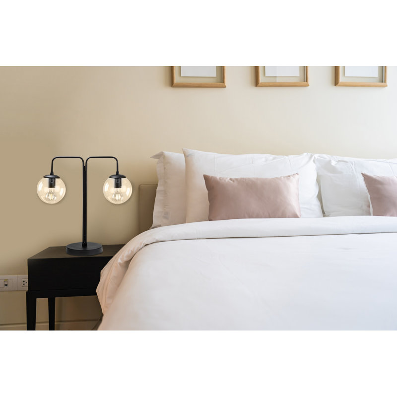Lampe de table noire 23,23 po Yvaine