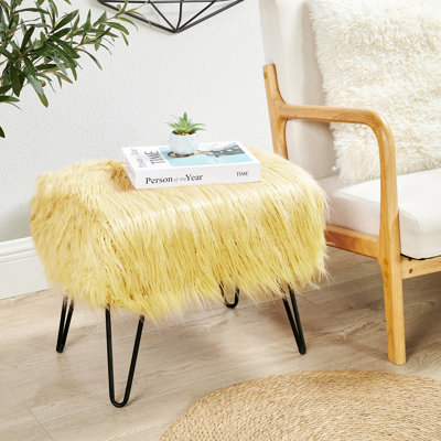 Keilia Upholstered Ottoman