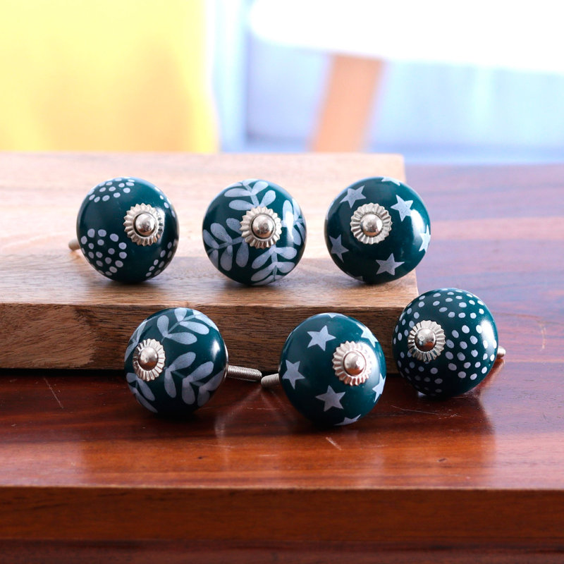 Boutons décoratifs en céramique sarcelle faits à la main Novica (ensemble de 6)