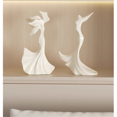 Darzell Figurines & Sculptures