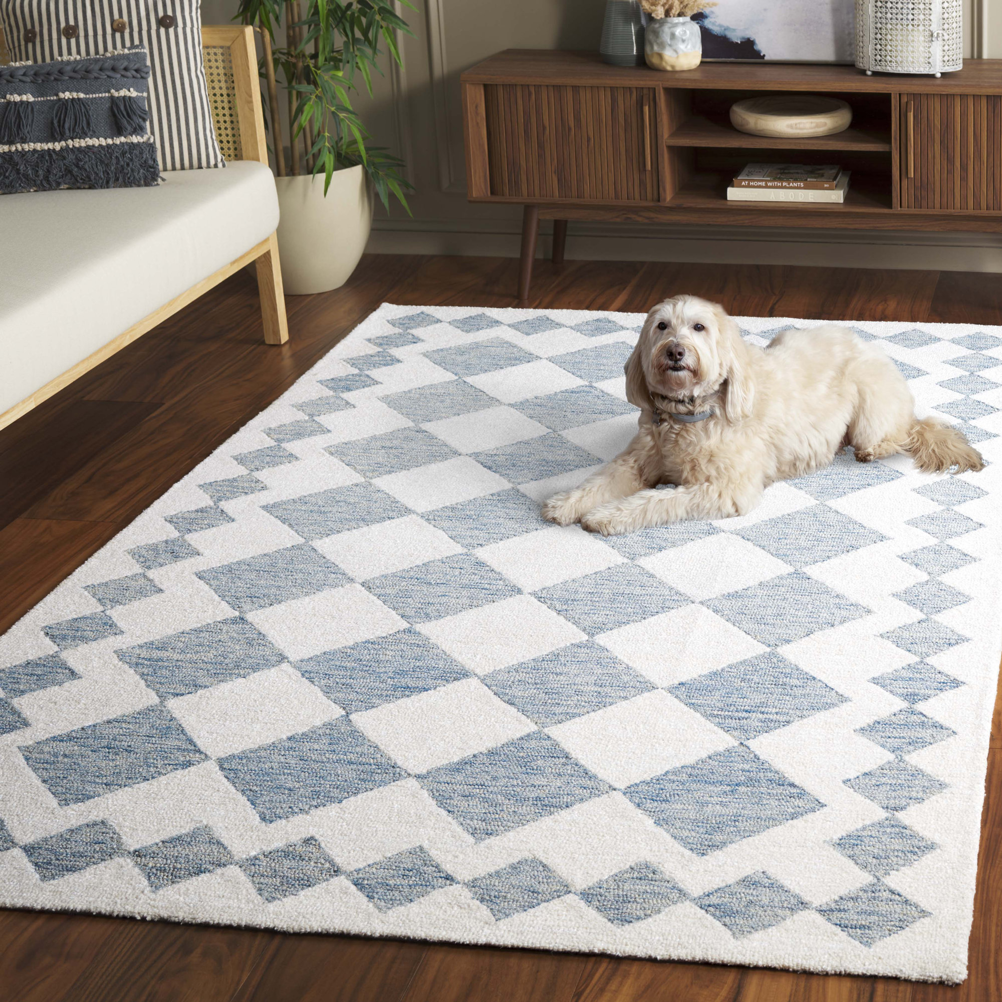 Claude Handmade Blue / Ivory Rug, Rectangle 5' x 8'